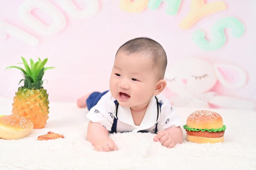 山东宝宝在妈妈肚子里